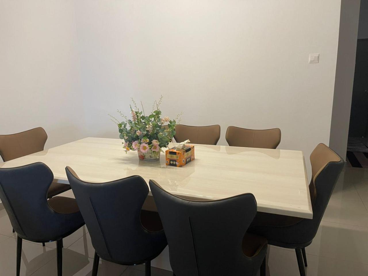 Homestay Idamanku Shah Alam Zewnętrze zdjęcie